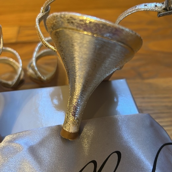 Ragazza gold evening shoe - Picture 5 of 6